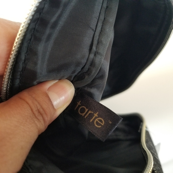 Tarte | Fierce & Feisty Makeup Bag - Picture 5 of 9